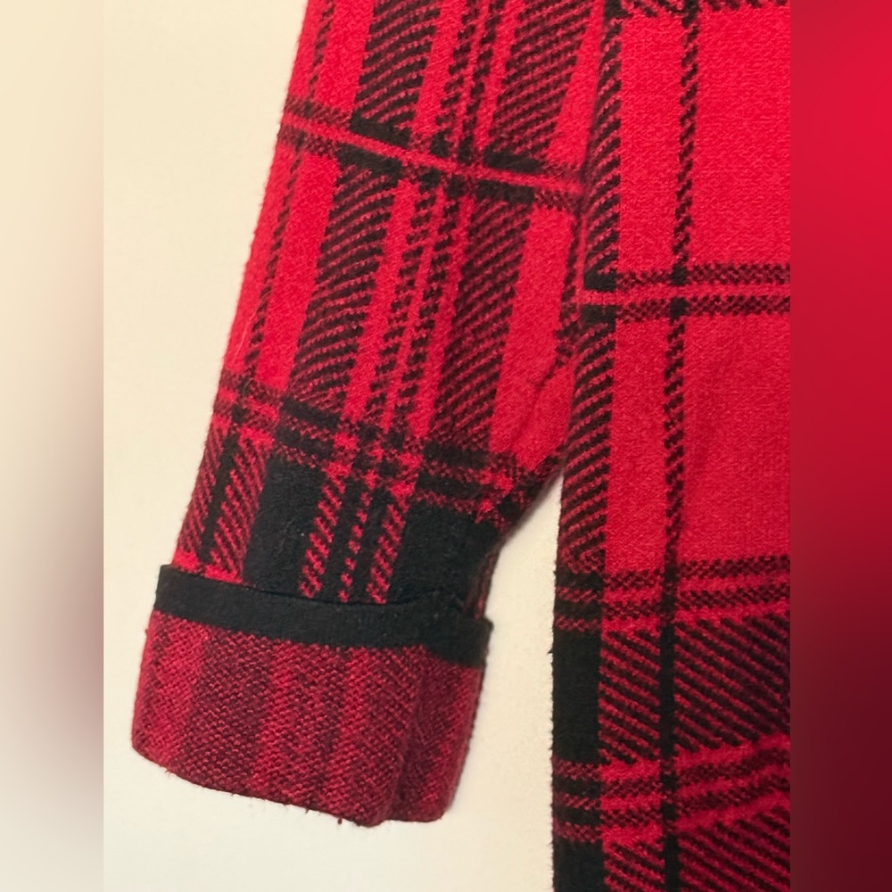 Ashley Stewart Red and Black Plaid Open Cardigan SIZE 18/20 GUC - Picture 4 of 5